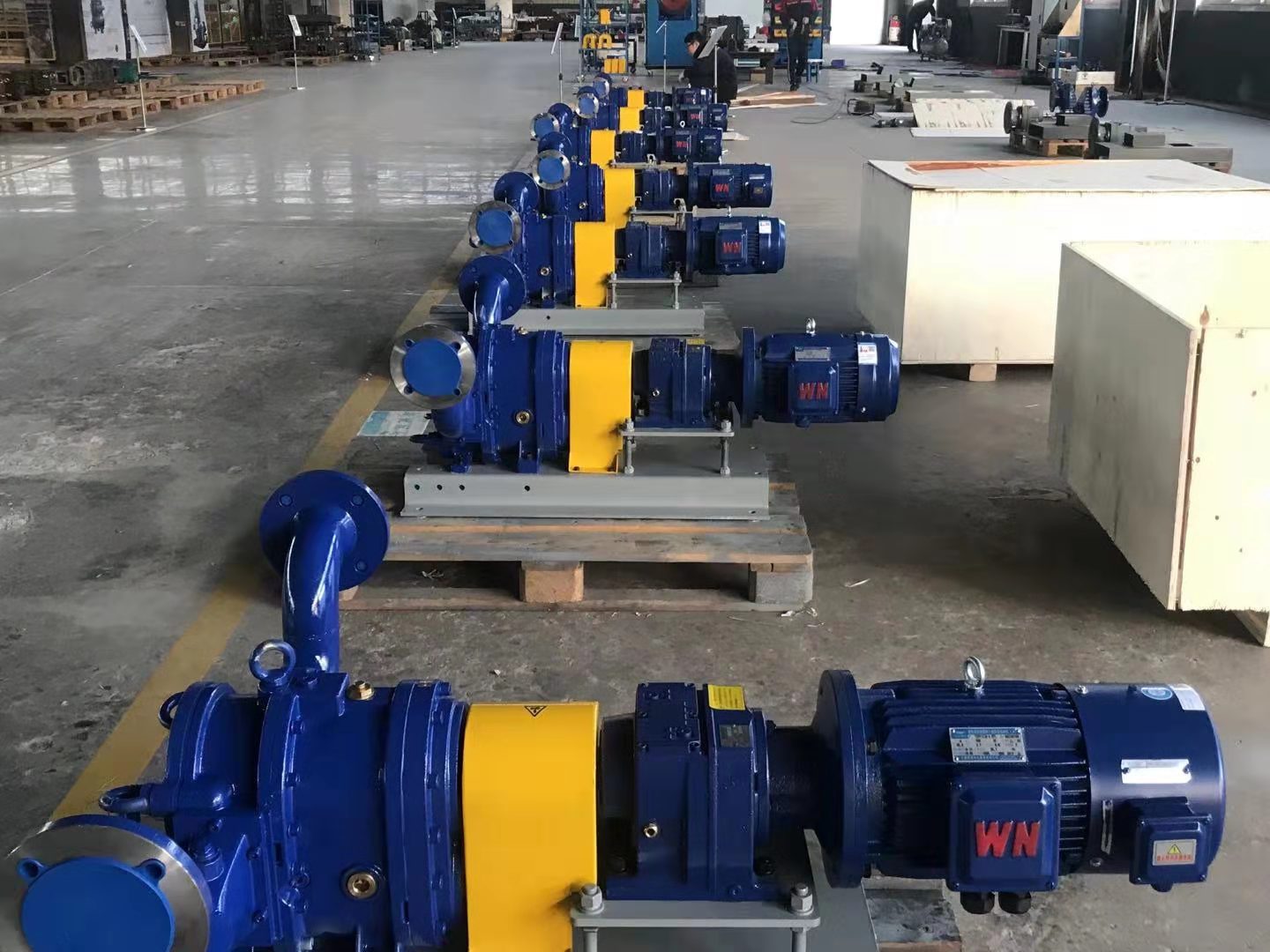 凸輪轉(zhuǎn)子泵具有自吸能力，廠家選擇青島羅德